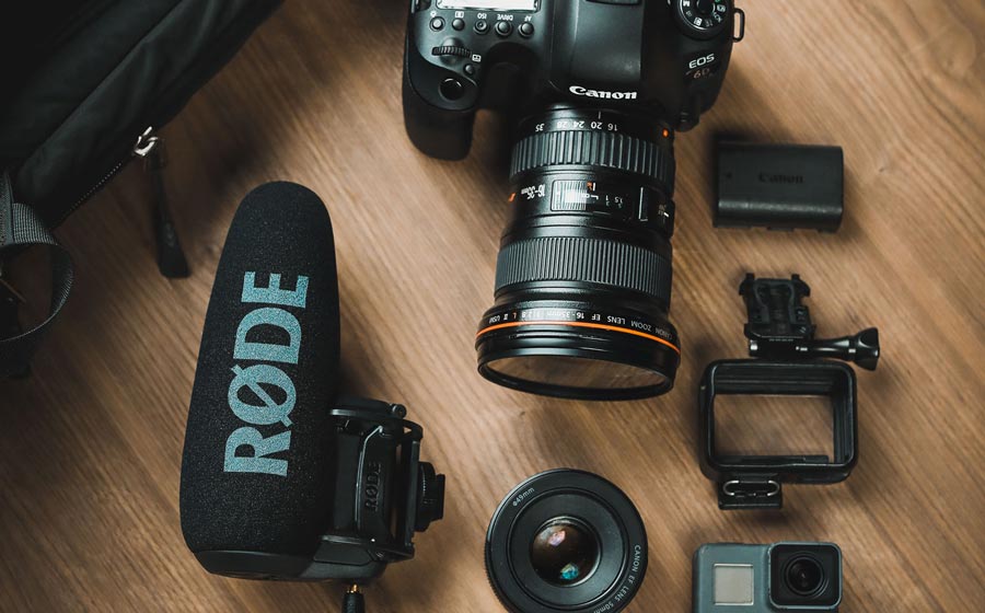 Best Video Cameras 2021: Top-Rated Camcorders For Vlogging, Traveling